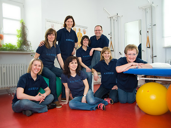 Team der Praxis für Physiotherapie · Skoliosetherapie nach Schroth · Christian Benrath · 55116 Mainz